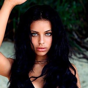 Nisrina Sbia