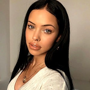 Nisrina Sbia