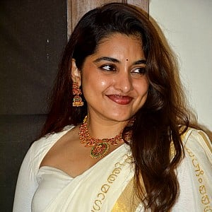 Nivetha Thomas