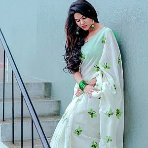 Nivisha K