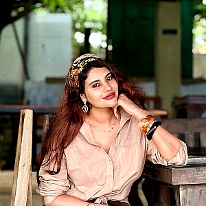 Nivisha K