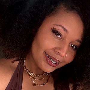 Niyah North