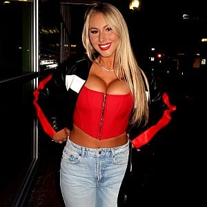 Noelle Anzivine