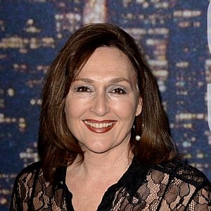 Nora Dunn