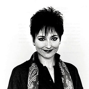 Nora Dunn