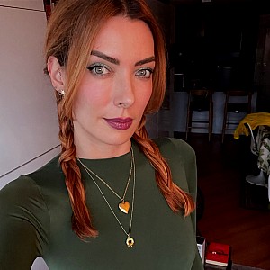 Norma Nivia