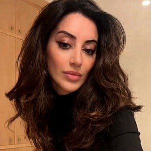 Noureen DeWulf