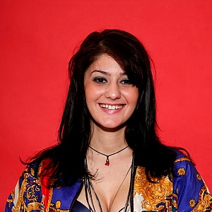 Noyemi Chenian