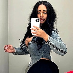 Nuria Depina