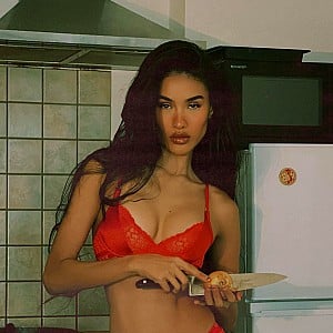 Nxshaya