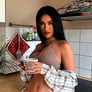 Nxshaya