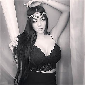 Nyvi Estephan