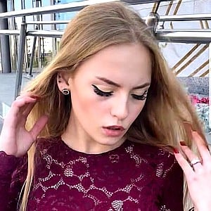 Oksana Neveselaya