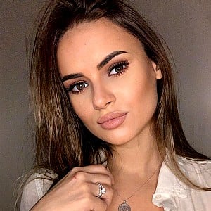 Olesya Bi