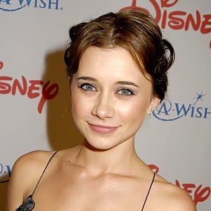 Olesya Rulin