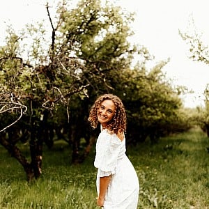 Olivia Ruy