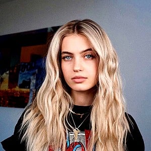 Olivia Scott Welch