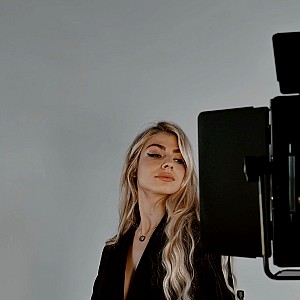 Olya Jakubowski