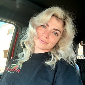 Olya Jakubowski