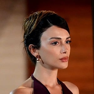 Ozge Yagiz