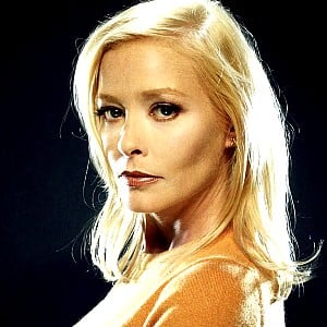 Pamela Gidley