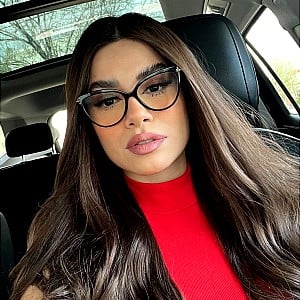 Pamela Longoria
