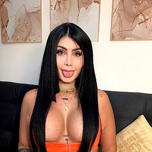 Paola Vega