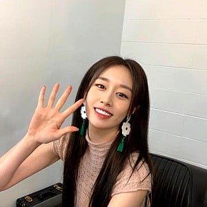 Park Ji-yeon