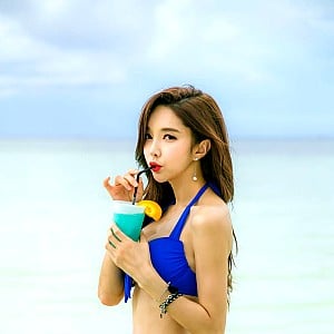 Park Soo Yeon