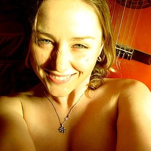Paula (Abby Winters)