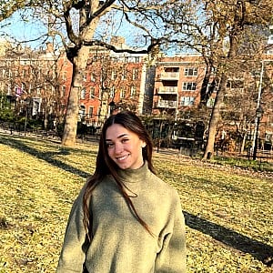 Paula CG