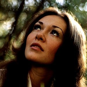Paula Francis