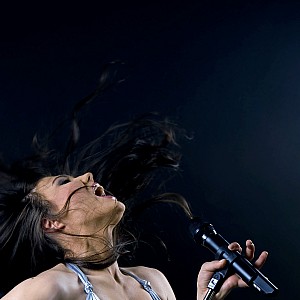 Paula Seling