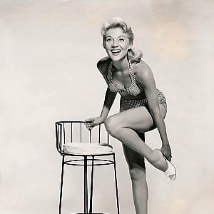 Peggie Castle
