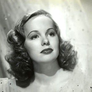 Peggy Cummins