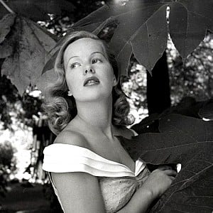 Peggy Cummins