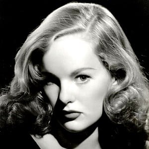 Peggy Cummins