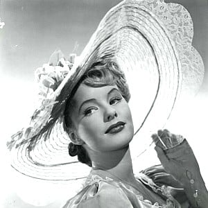 Peggy Cummins