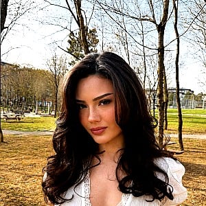 Petek Alemdar