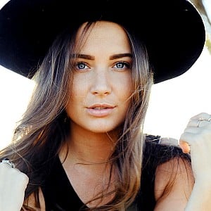 Peyton Davis