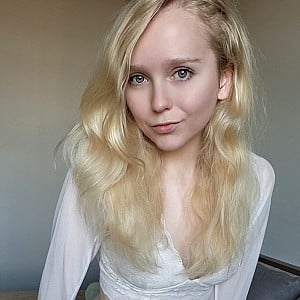 Phoebe Blue