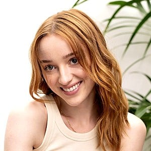 Phoebe Dynevor