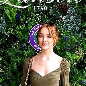 Phoebe Dynevor