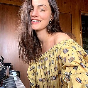 Phoebe Tonkin