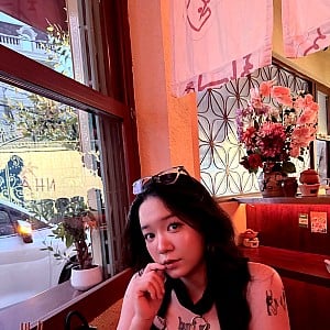 Phuong Nhi Le
