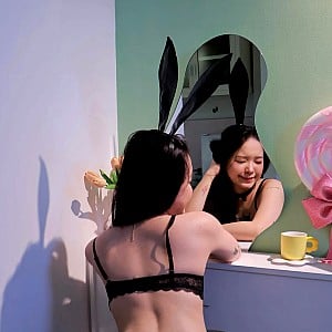 Phuong Nhi Le