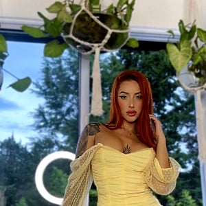 Poison Ivy (Onlyfans)