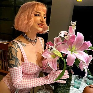 Poppy Scarlett
