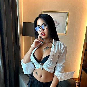 Praew Asian