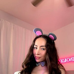QueenChloeXO